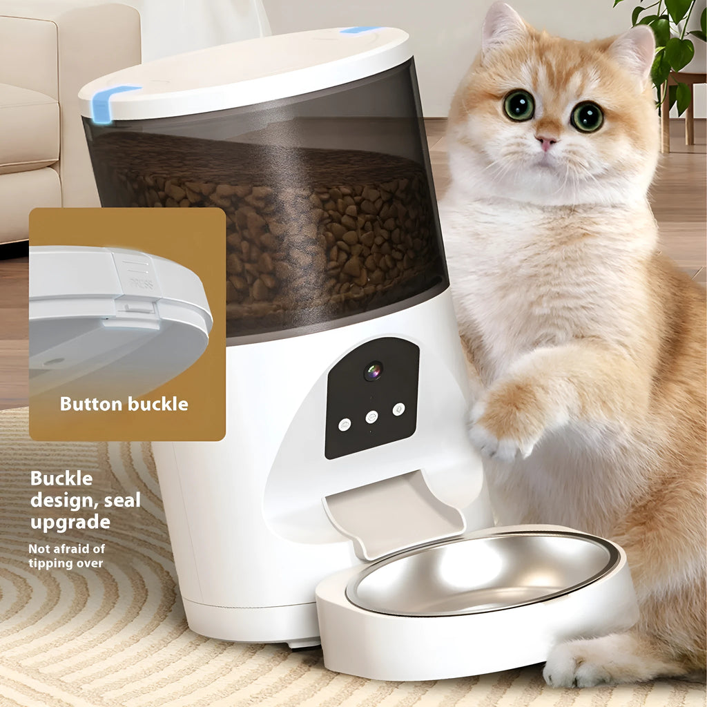 White smart visual pet feeder with 2K HD wide angle camera for dogs and cats, 4L or 6L capacity