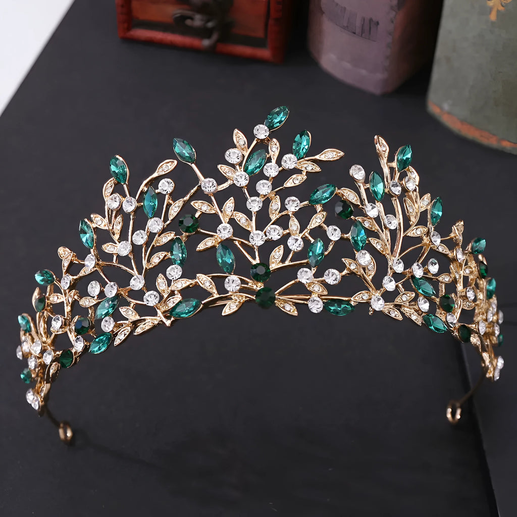 Vintage rhinestone crown headdress in alloy, 15 x 6.5cm, retro stage party hair accessory with crystal detail