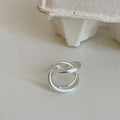 Three-dimensional interlaced matte metal open ring for women in gold or silver electroplated finish with geometric shape