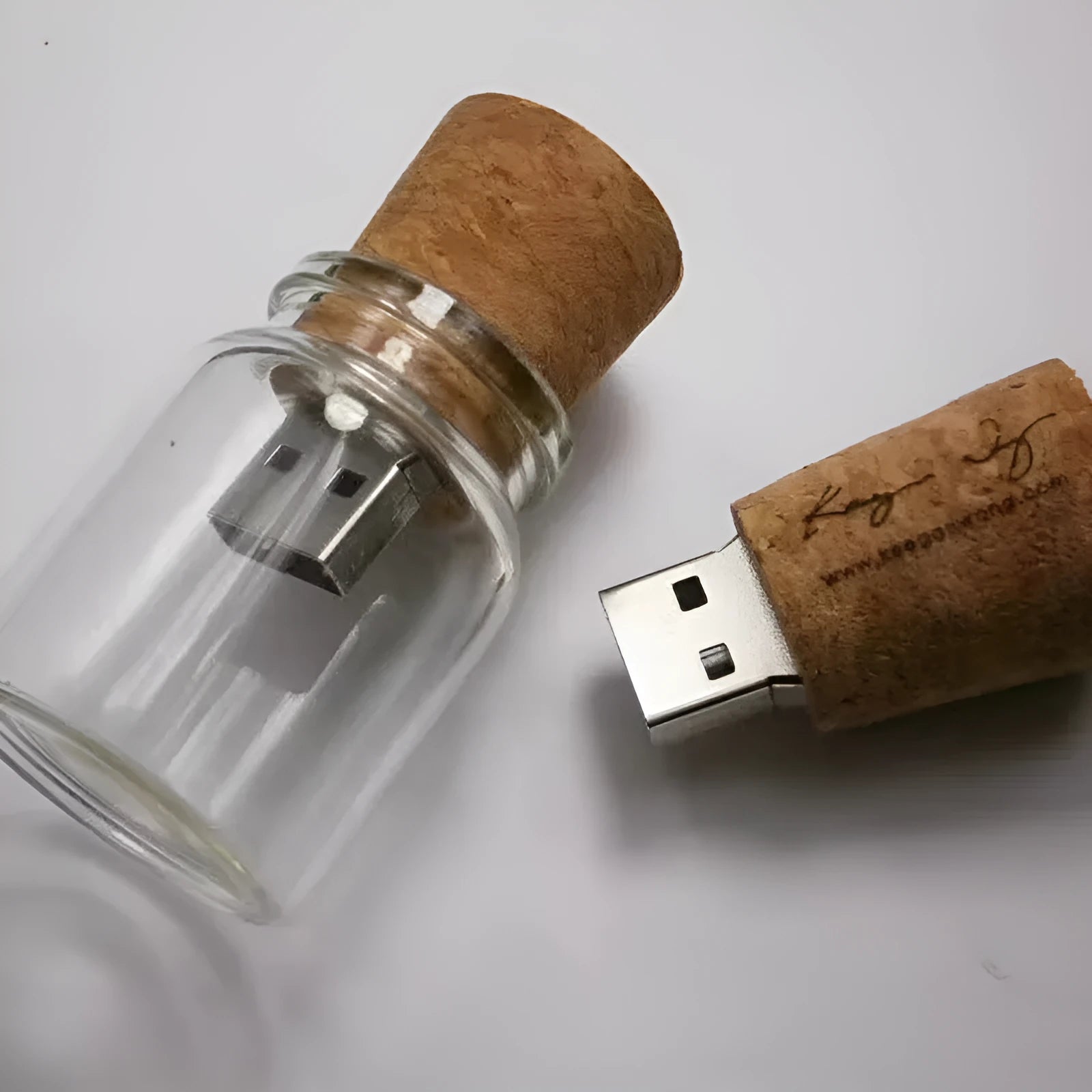 Wooden wish drift bottle USB flash drive in transparent plastic casing showing dimensions