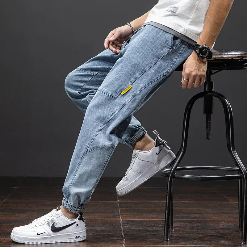 Men's loose cargo casual jeans in straight leg Korean style with micro elasticity cotton fabric