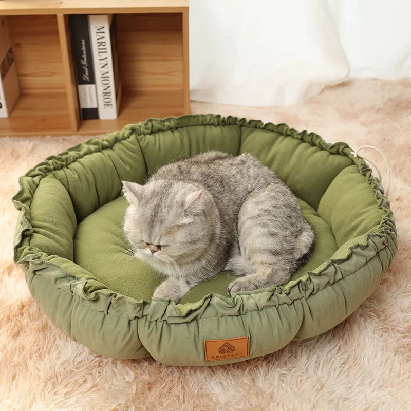 Reversible donut pet bed for cats and small dogs in grey colour