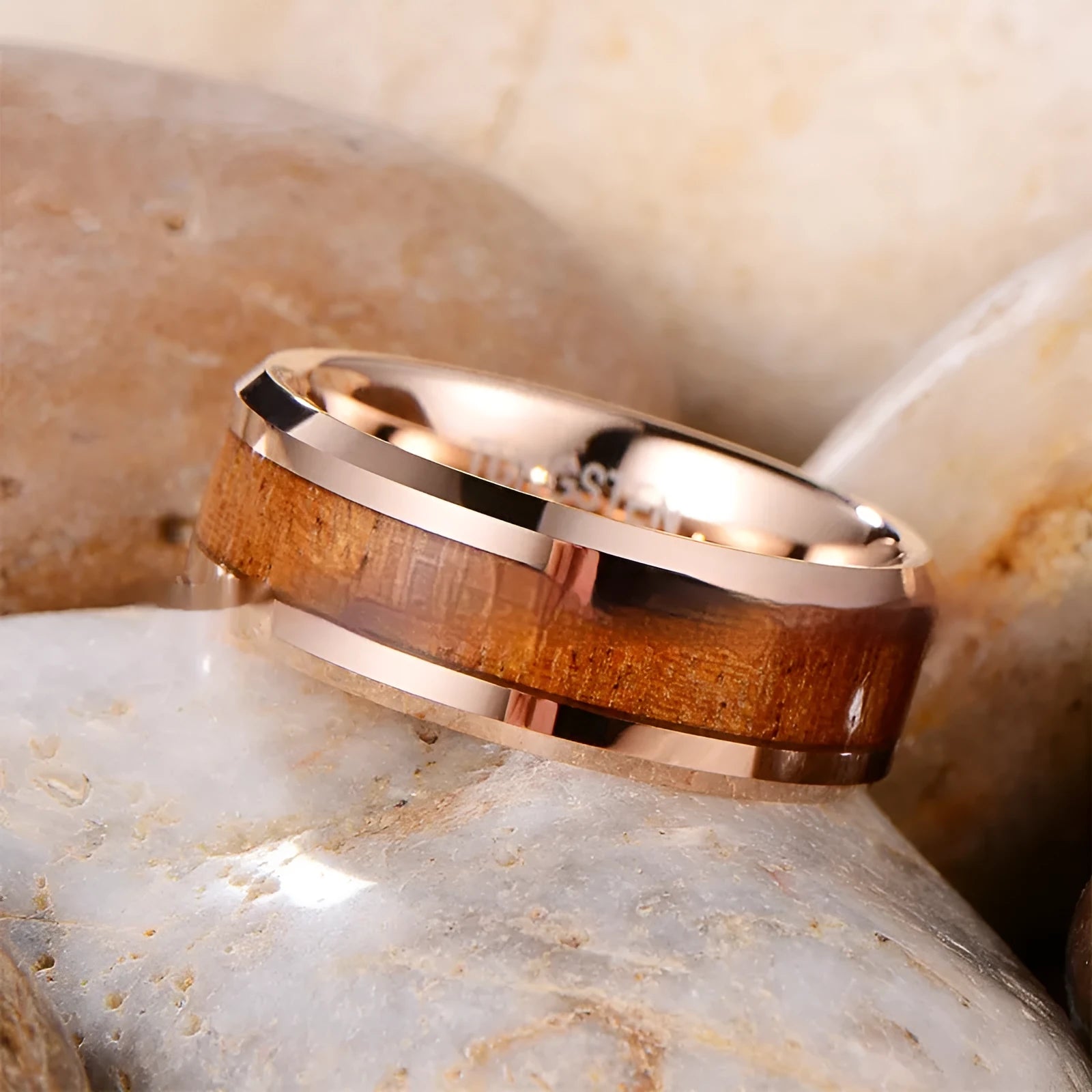 Men's Ugyen and leather ring with 8mm wide band, U-shaped design, in rose gold or steel colour.