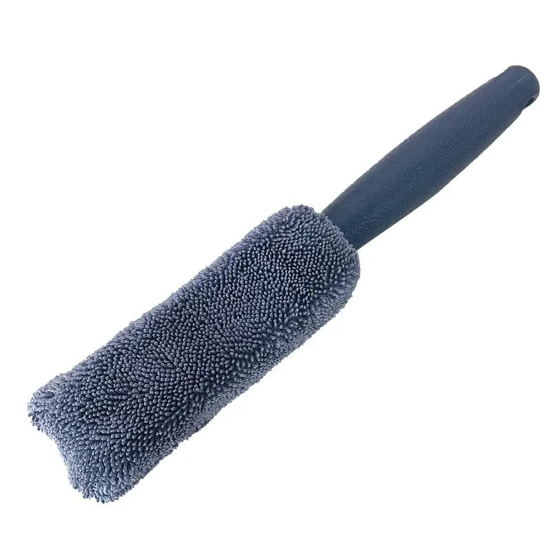 Microfiber car tyre brush with long 29cm handle in blue or grey colour