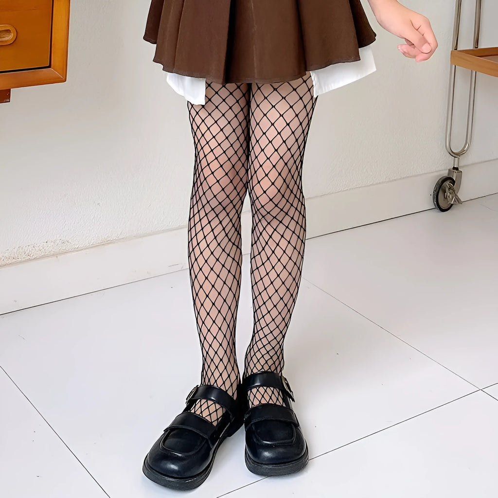 Women's mesh stockings showing large, medium and small net patterns in black and white colours