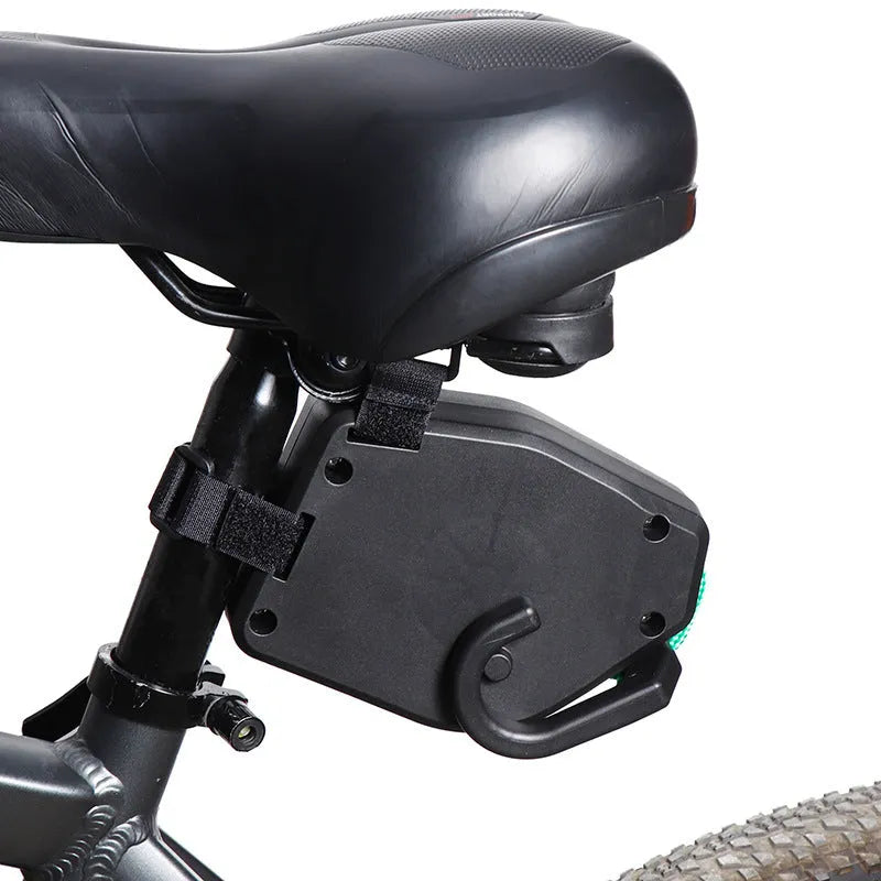 Black plastic and resin mountain bike trailer rope traction device for parent-child bicycle towing