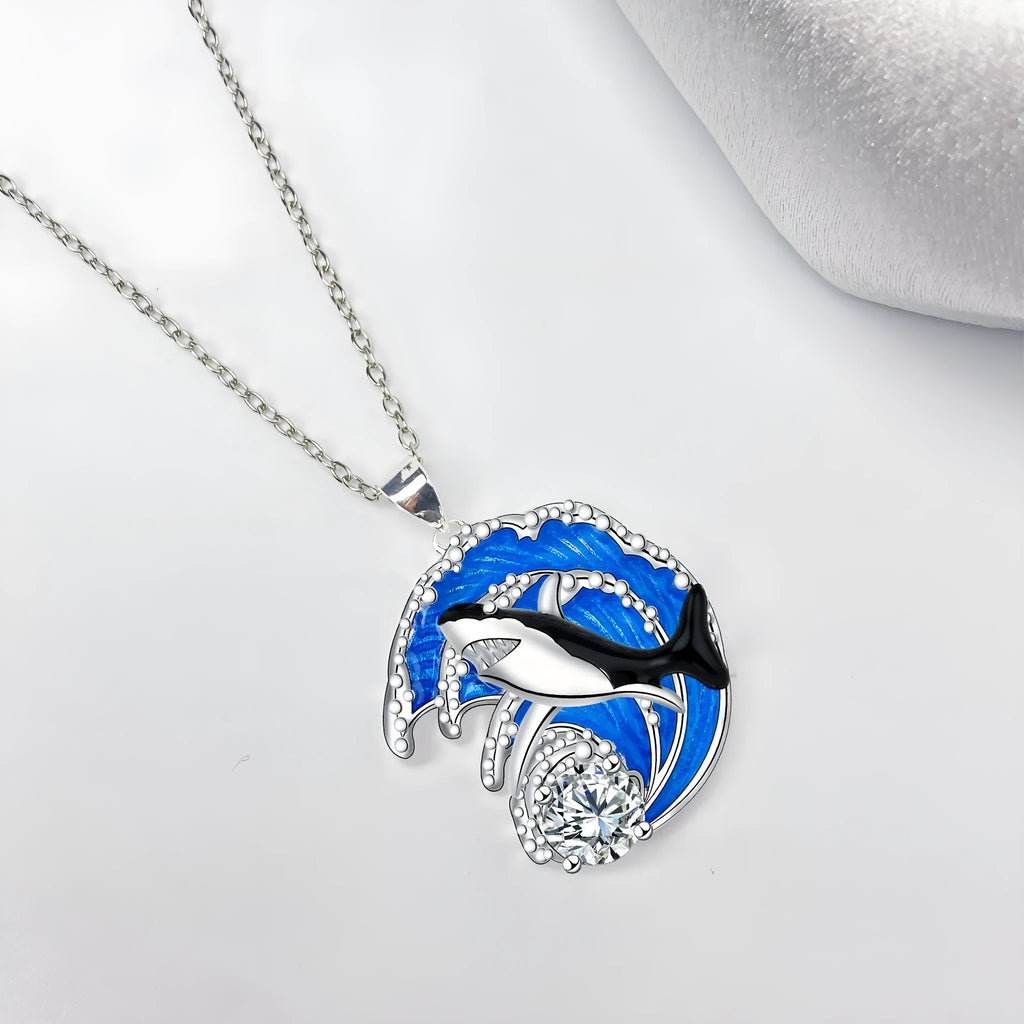 Shark pendant necklace for women with adjustable 41-50cm copper chain