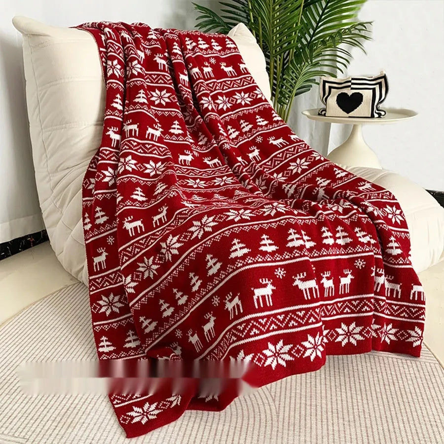 Personalised Christmas blanket with snowflake or reindeer pattern in acrylic material