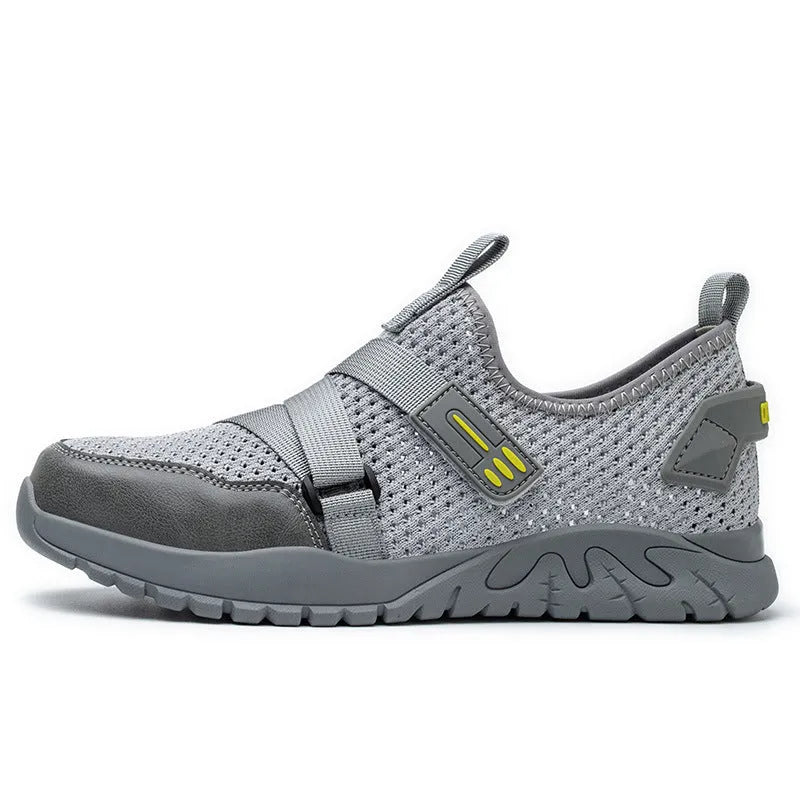 Men's insulated anti-smash anti-puncture safety work boots with rubber soles in grey colour