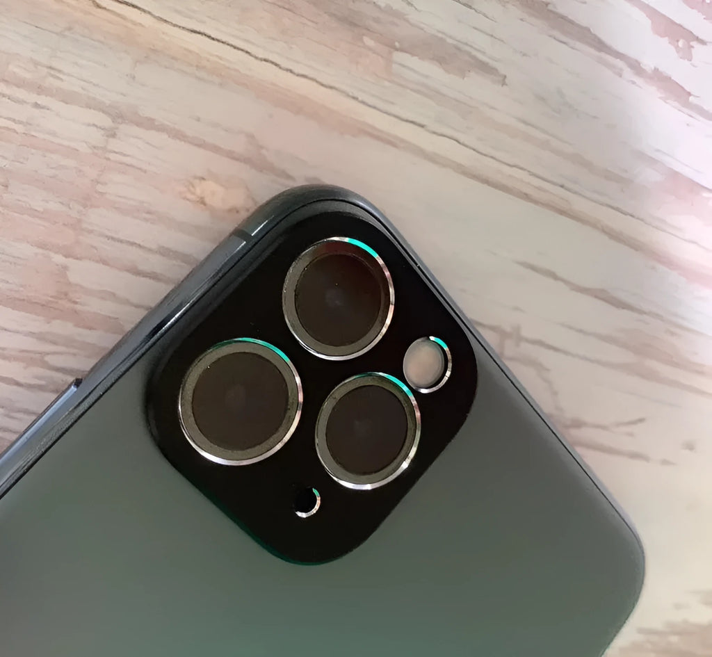 Metal camera lens protection ring for iPhone 11 and iPhone 11 Pro in various colours
