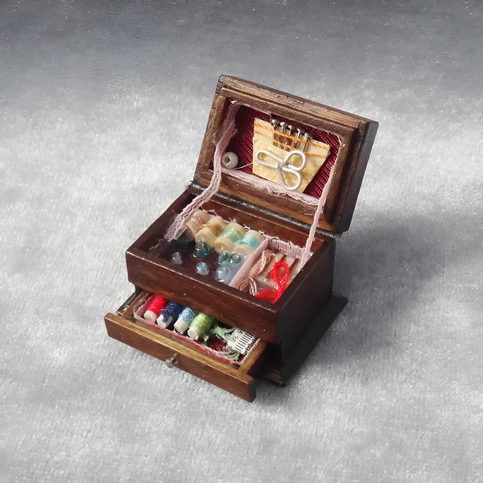 Miniature European style birch wood sewing box accessory for vintage sewing machines