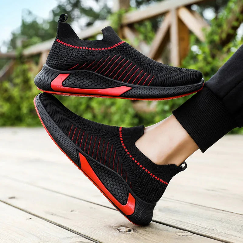 Men's striped mesh sock shoes with Flyknit upper and lace-up front in black colour