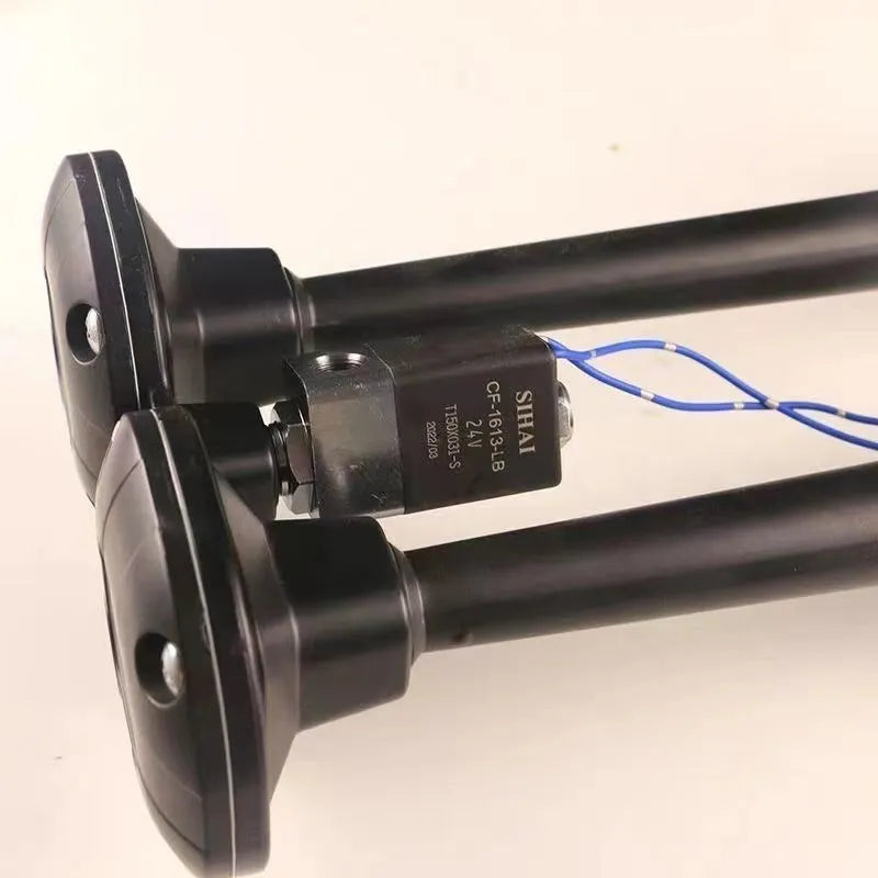 Black dual trumpet air horn and compressor kit for 12V and 24V vehicles.