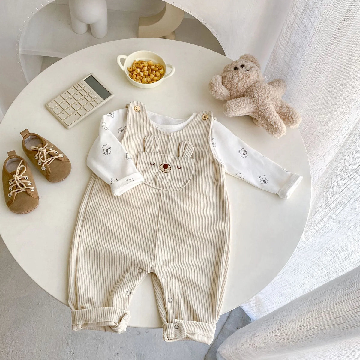 Infant clothing set with pullover shirt and suspender trousers, cotton blend, cartoon pattern, spring autumn, sizes 66-100 yards