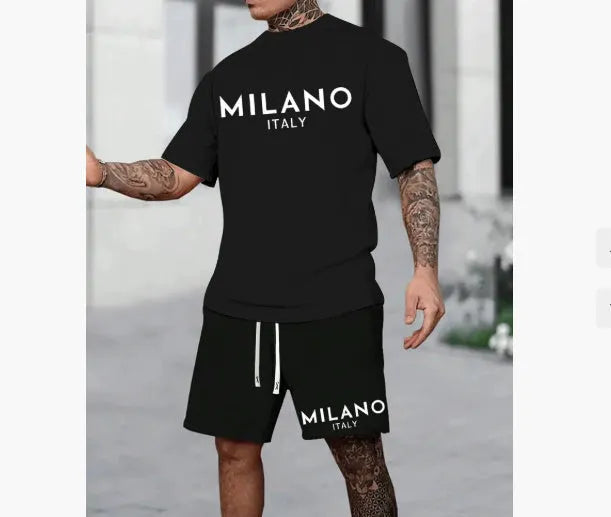 Polyester short sleeve suit with round neck and matching shorts in five colour options