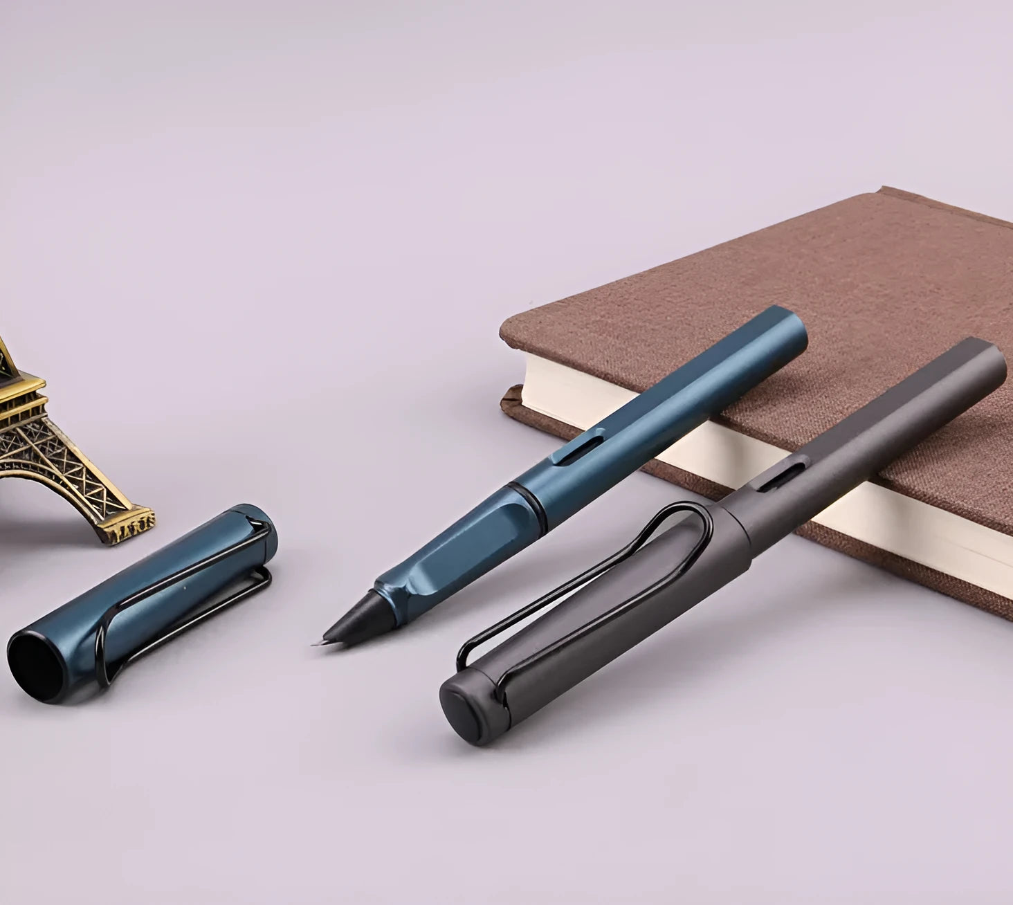 Black and blue frosted ink bag fountain pen with 0.38mm and 0.5mm nib options.