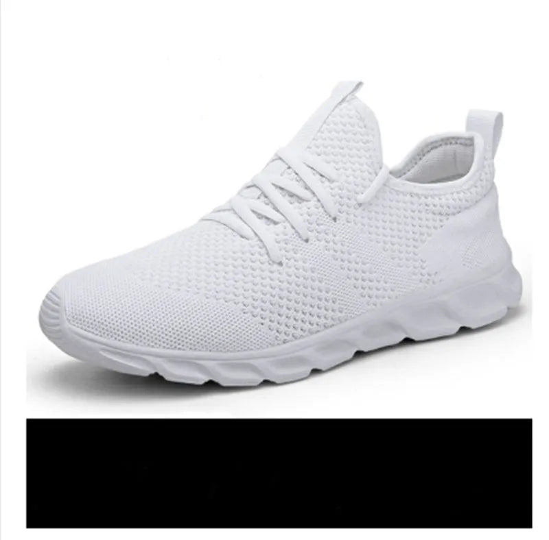 Men's black and white mesh sneakers with lace-up closure and PVC sole for casual jogging