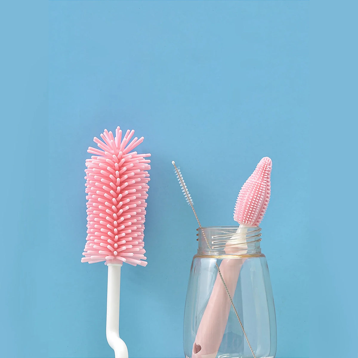 Silicone baby bottle brush set with straw cleaning brush in blue, pink, yellow colours