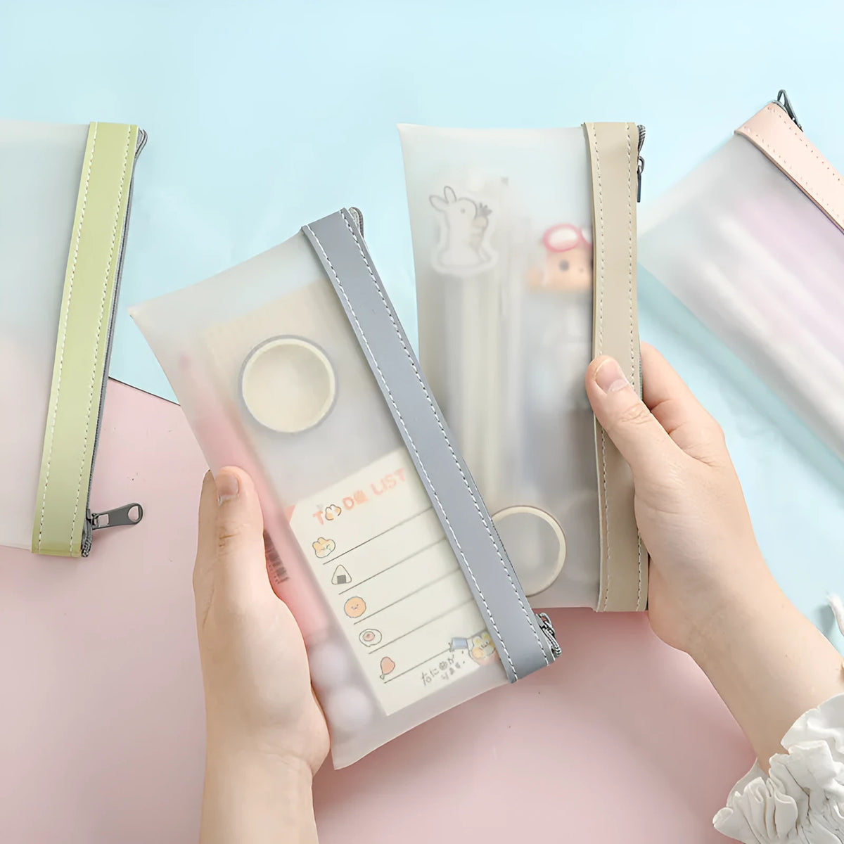 Large capacity TPU pencil case for junior high and high school students, 33.4g, in Beige, Blue, Green, or Pink