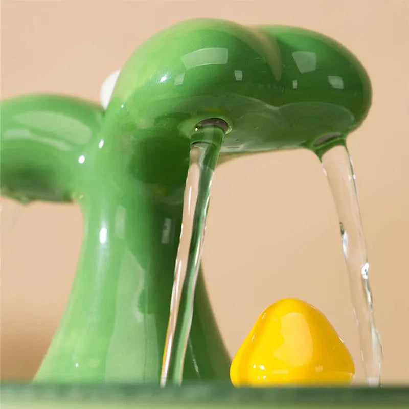 Ceramic cat water fountain with double filtration, available in blue, green, pink, sizes L and S