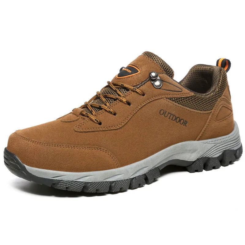 Men's low-top outdoor hiking shoes in army green, showing casual design and flexible viscose sole.