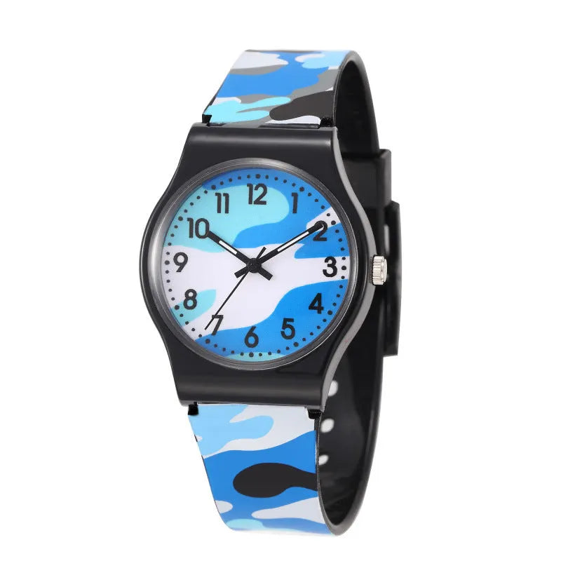 Quartz plastic watch with 34mm dial, 8mm thickness, PVC strap, pin buckle, available in five colours.