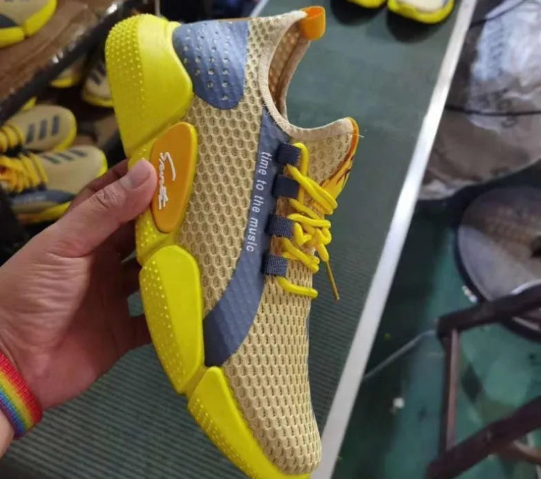 Men's breathable lace-up casual sports shoes, low heel 1-3cm, available in white, yellow, black, sizes 39-44