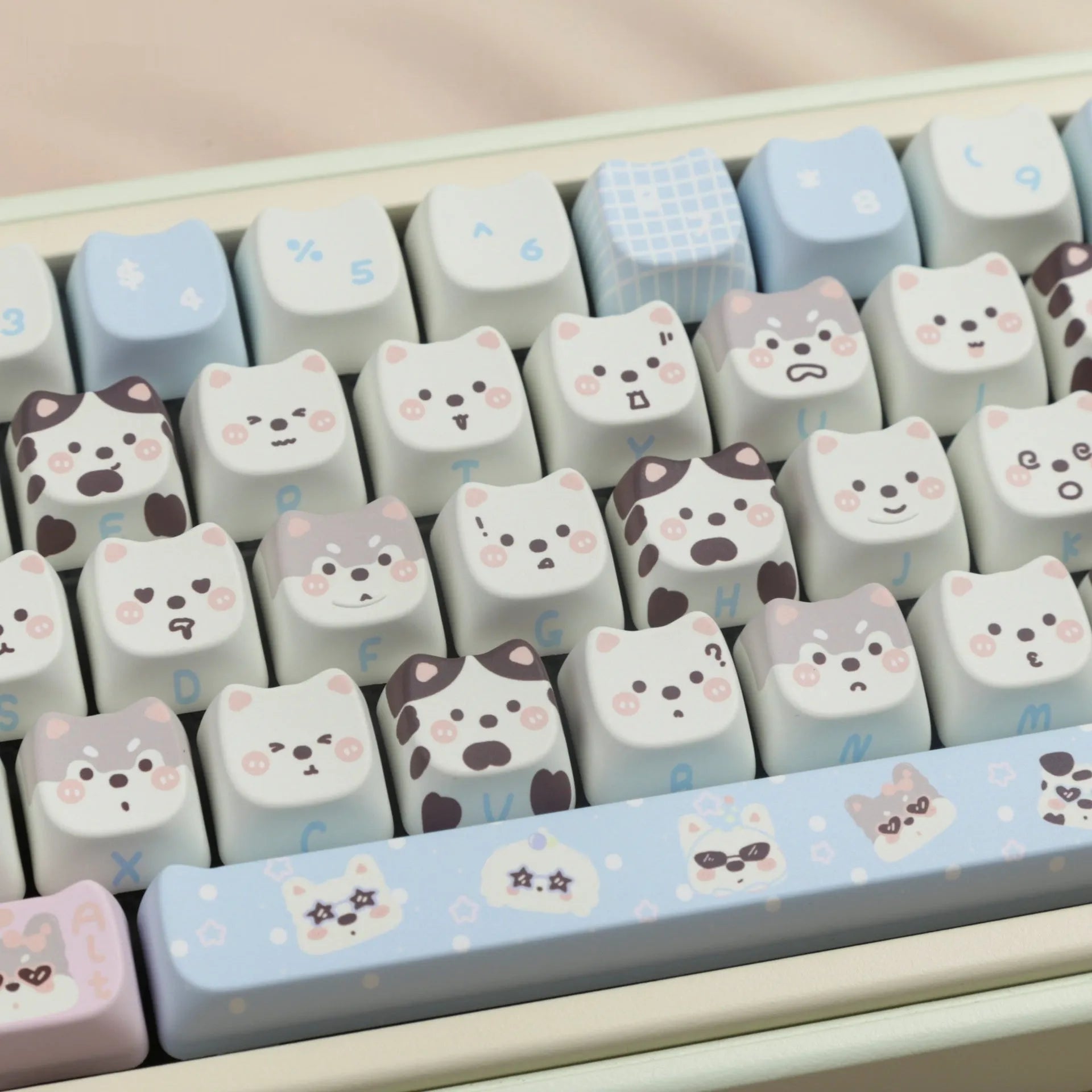 PBT sublimation key cap set featuring colourful cat and puppy artwork for mechanical keyboards