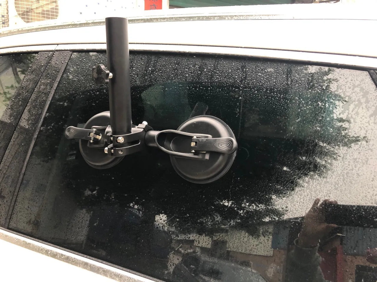 Black off-road car flagpole sucker base with round glass suction cup, showing ABS and rubber construction.