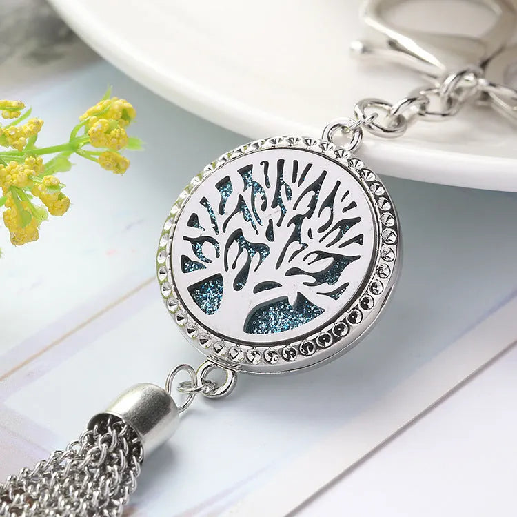 Alloy car pendant with coloured tassel and 50cm chain for aromatherapy fragrance diffusion