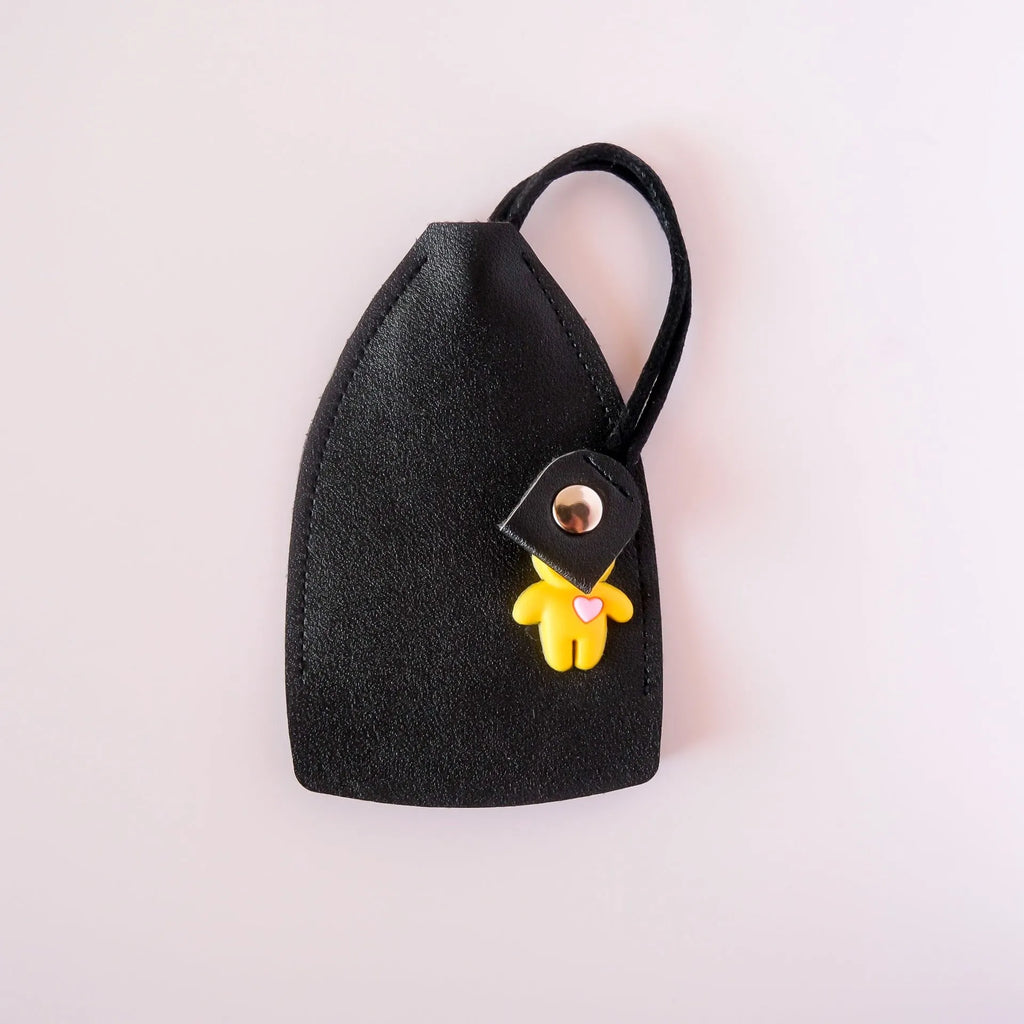 Universal large capacity PU leather car key case for key and credit card organisation in five colour options.