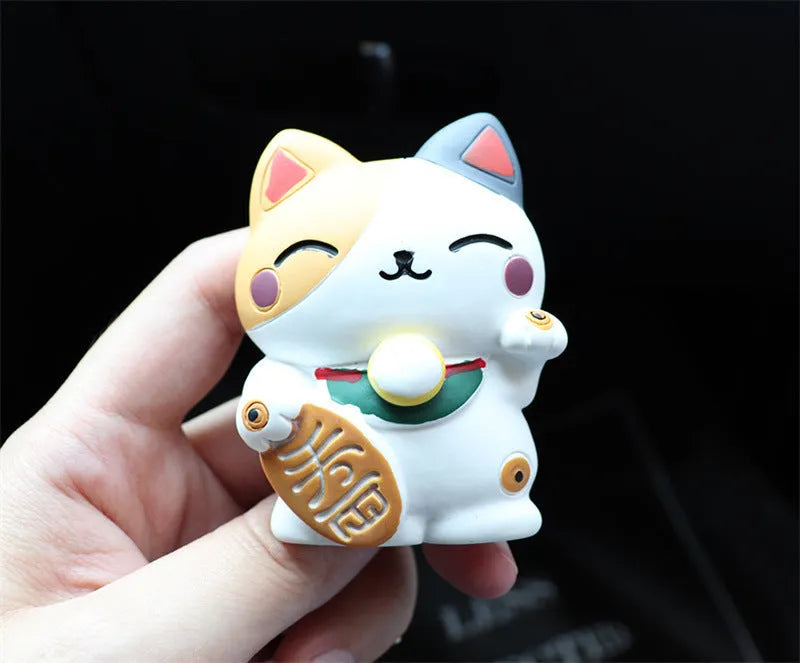 Black cat design resin car vent aromatherapy clip mounted on vehicle air conditioning louvre