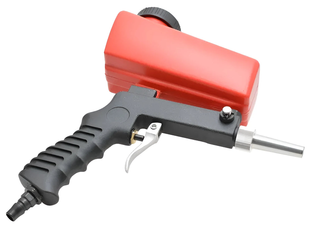 Portable pneumatic sandblasting gun with 21 litre tank for industrial surface preparation work