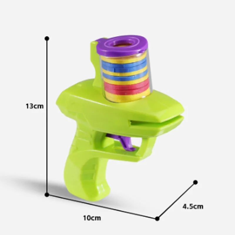 Interactive cat toy launcher with foam discs in green or purple colours