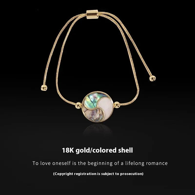 Colourful shell bracelet in a fresh and sweet style, light and simple single-piece shell jewellery for summer and everyday wear