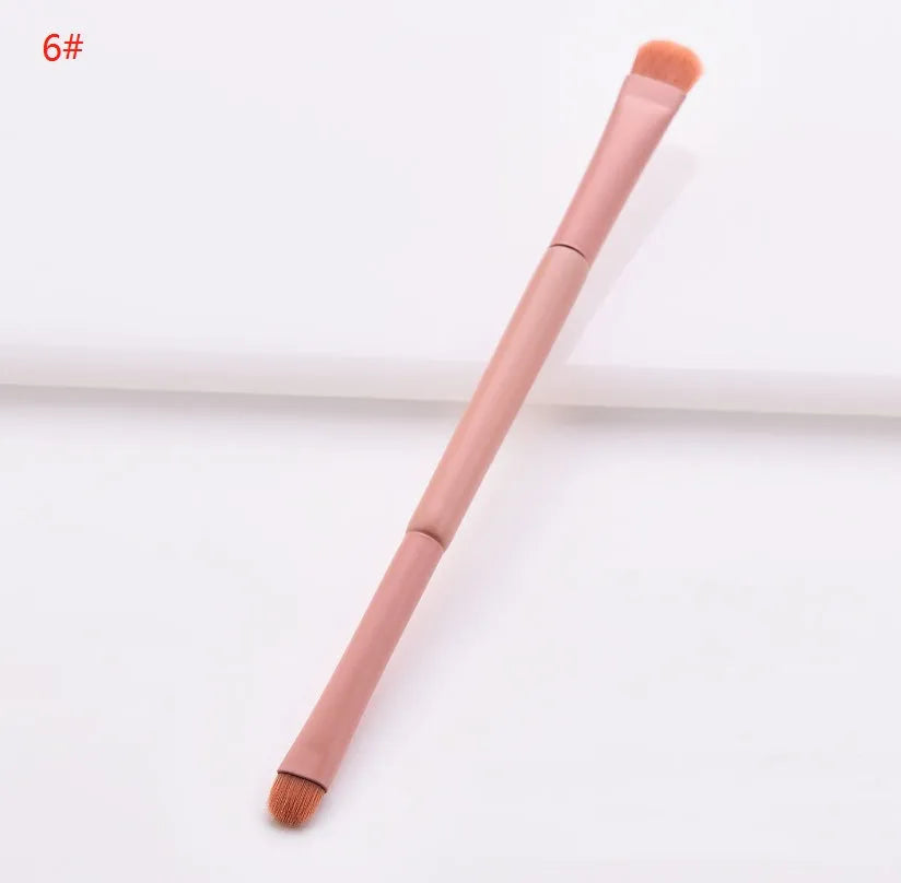 10-piece wooden handle makeup brush set with pink handles and nylon bristles arranged in case