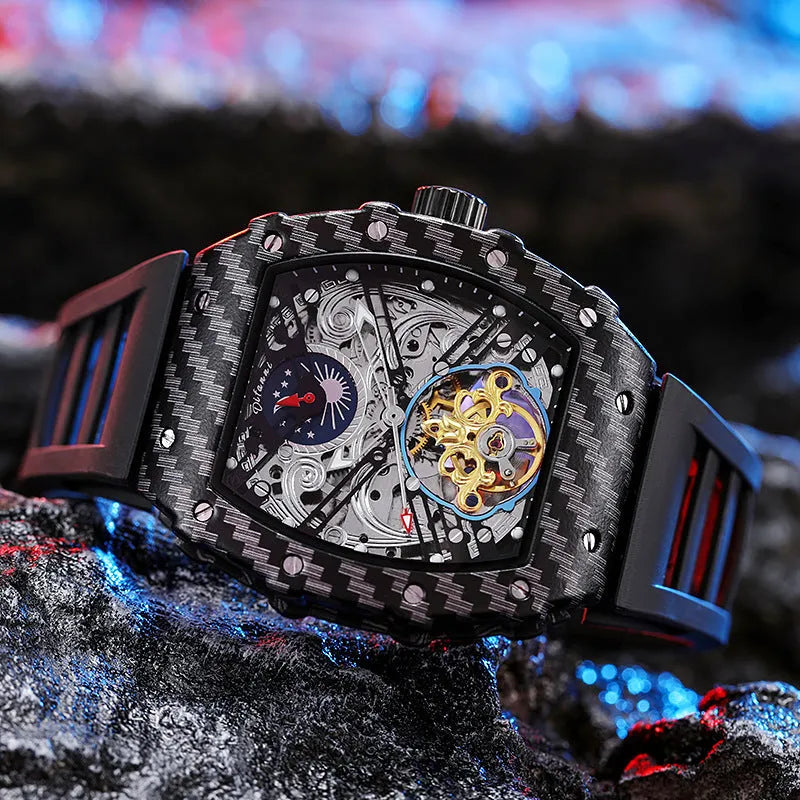 Mechanical men's watch with luminous hands, 30m waterproof rating, and rubber strap in colour options