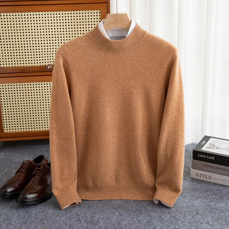 Men's half-collar loose fit wool sweater in rough yarn construction showing light business style