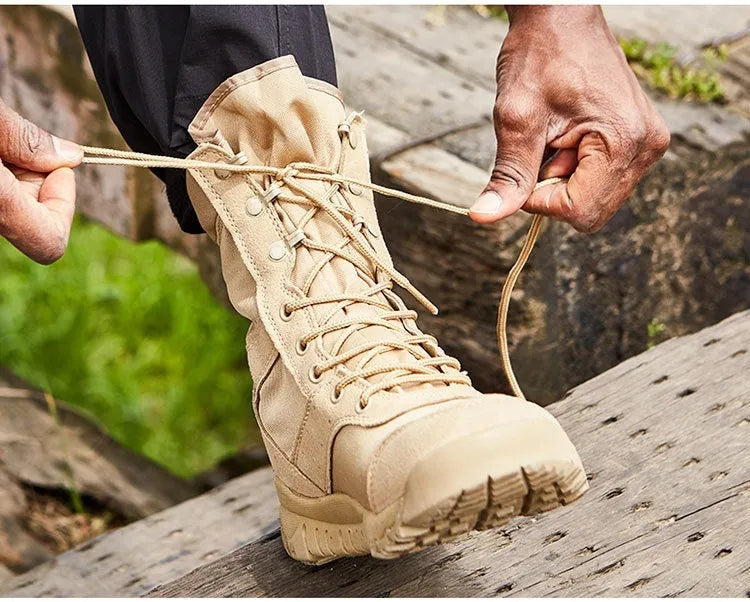 Yulong summer tactical desert combat boots in black and sand colours for outdoor climbing and hiking.