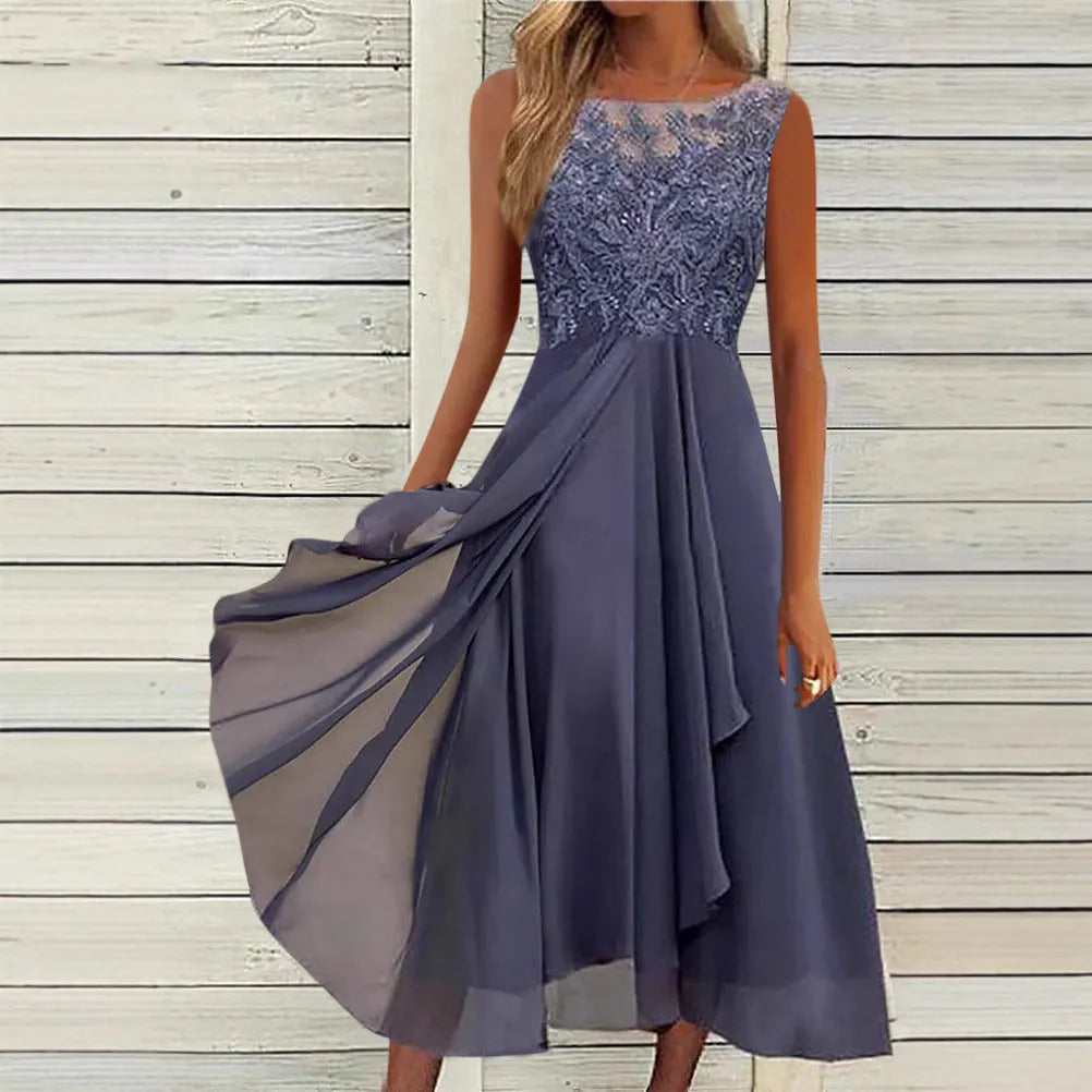 Women's sleeveless chiffon dress with stitching lace hollow-out design in green colour