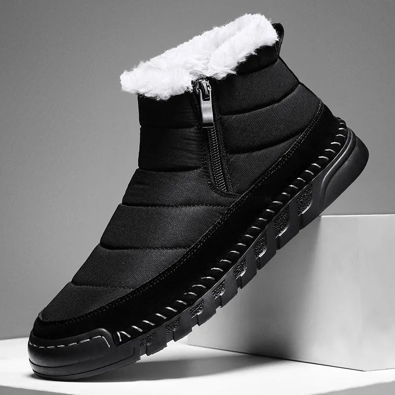 Men's plus size snow boots in black with round toe and flat heel design