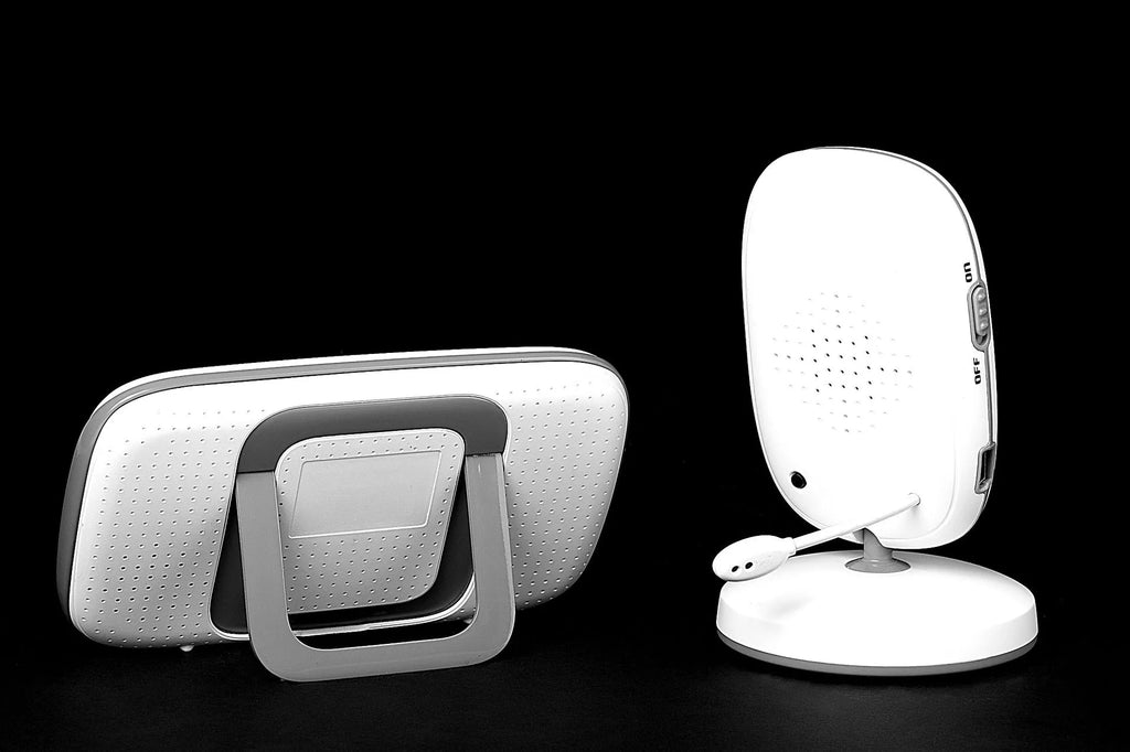 VB603 digital wireless baby monitor with parent unit showing 3.2-inch colour screen and separate camera unit.