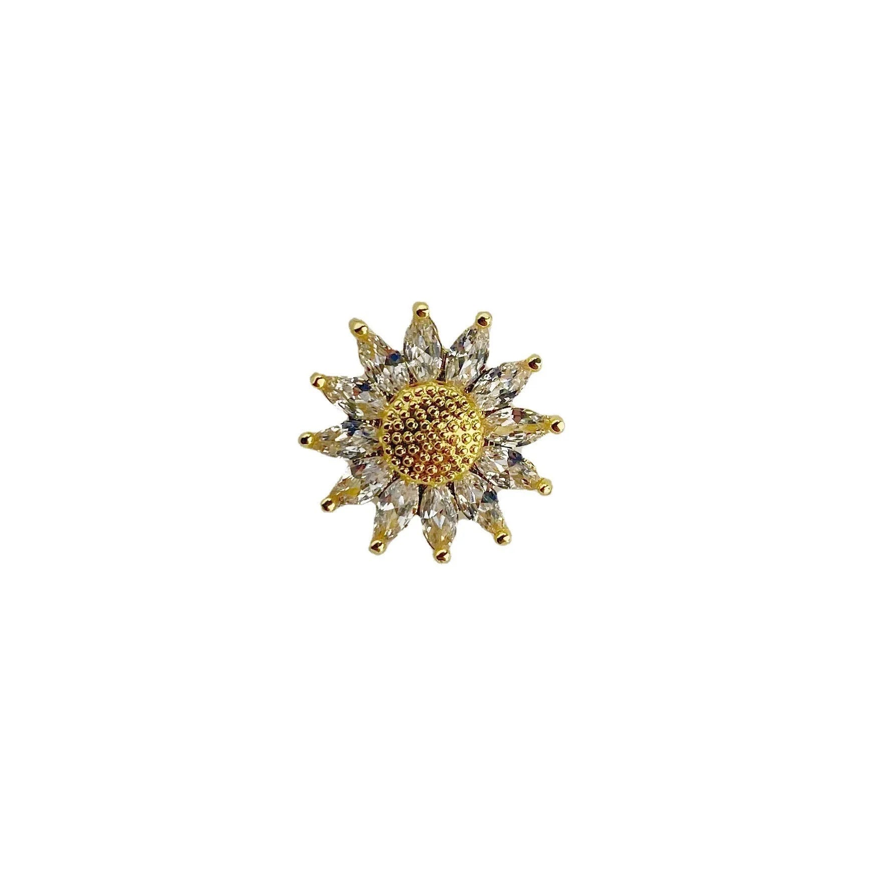 Geometric copper brooch with electroplating finish in Japanese style