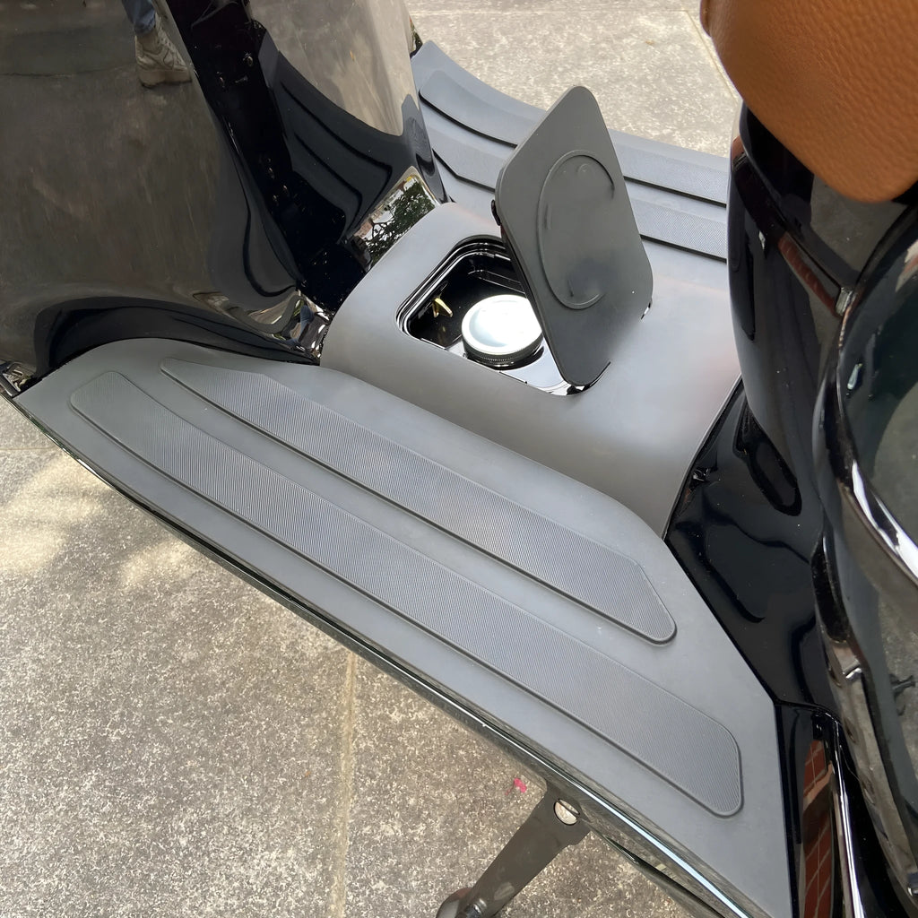3D rubber motorcycle foot pad plate in black grey or bronze gold with textured surface
