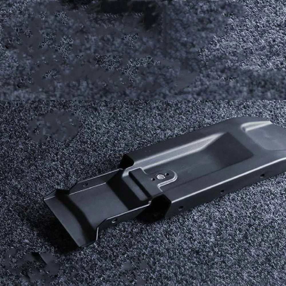 Carbon fibre lengthened rear mudguard and inner fender plate for an electric off-road bicycle.