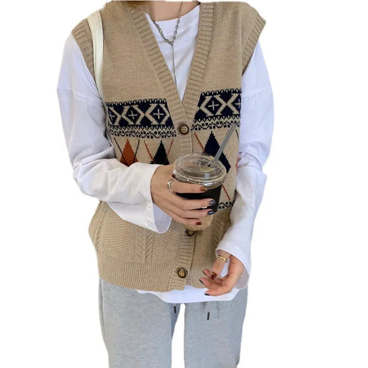 Diamond plaid pattern sleeveless loose cardigan top in three colour options