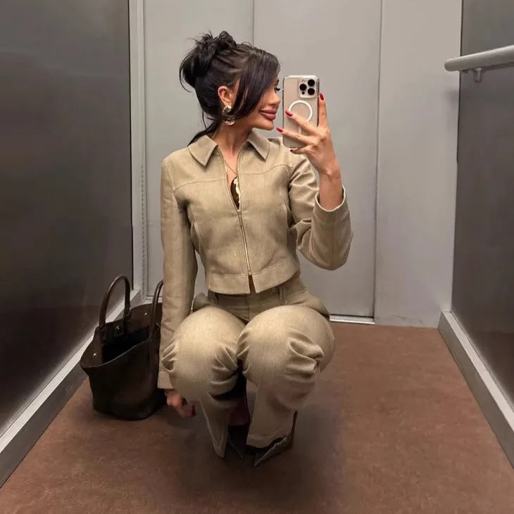Women's herringbone pattern summer suit set with 3D embroidery on jacket and matching trousers