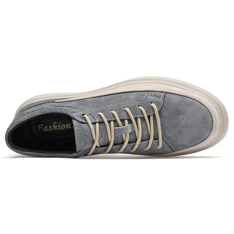 Men's grey casual leather skate shoes with rubber sole and round toe design