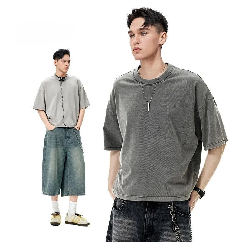Men's vintage washed-out cotton T-shirt in khaki light colour with loose fit and drop-shoulder sleeves
