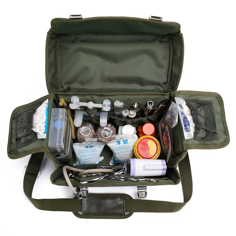 Portable emergency first aid kit backpack in army green or red, with optional logo, for travel and epidemic prevention